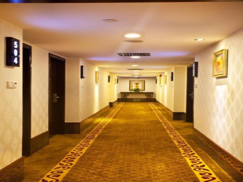 New World Hotel Guangzhou Eksteriør bilde