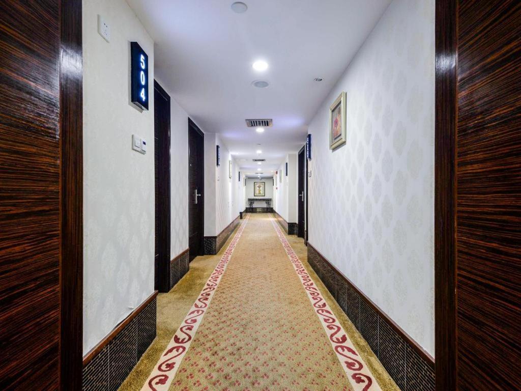 New World Hotel Guangzhou Eksteriør bilde